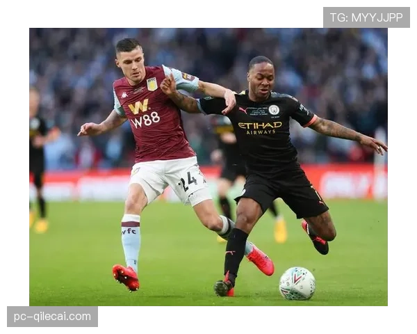 从四后卫到五后卫：阿斯顿维拉一个赛季内的防守体系转型与战绩起伏全记录